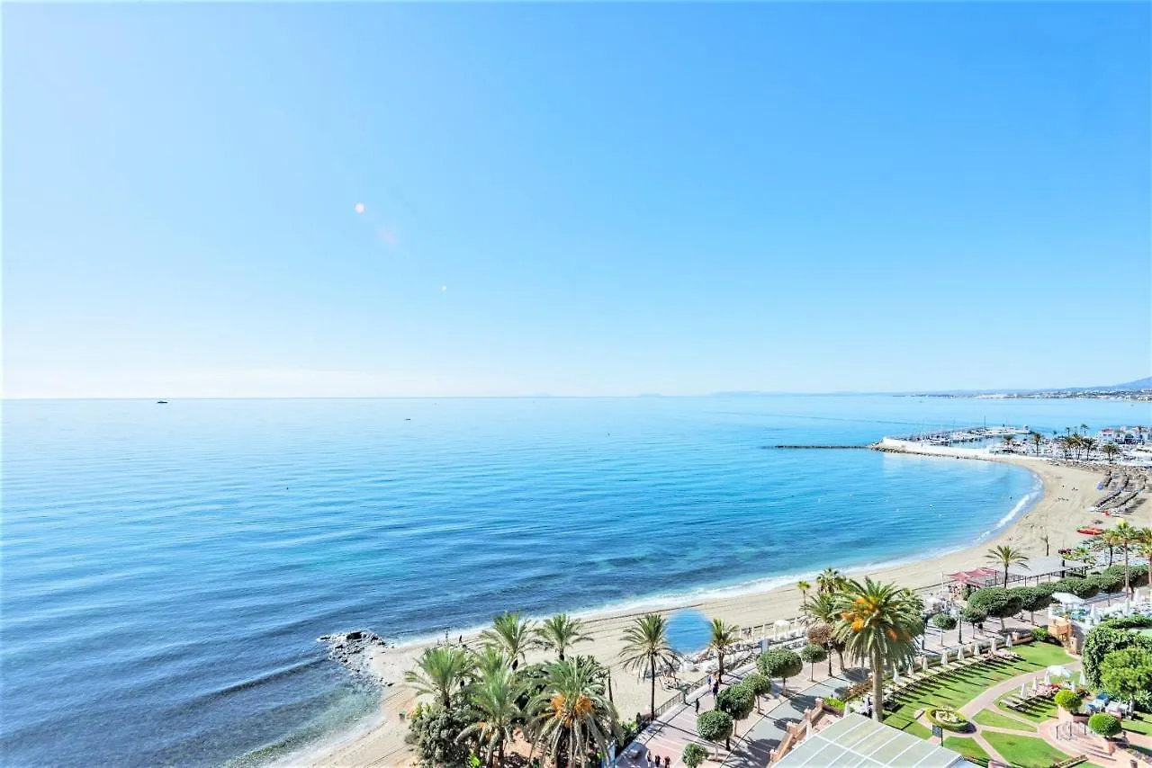 Beachfront Apartment Marbella Center