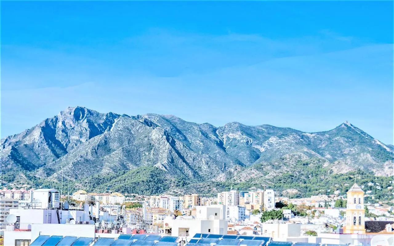 Beachfront Apartment Marbella Center 0*,